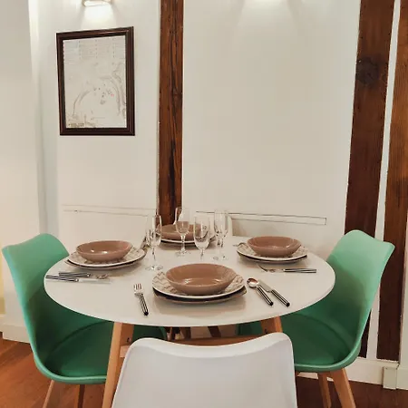 Tres Culturas Lux Апартаменты *