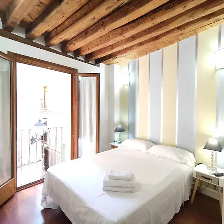 Tres Culturas Lux Apartment *