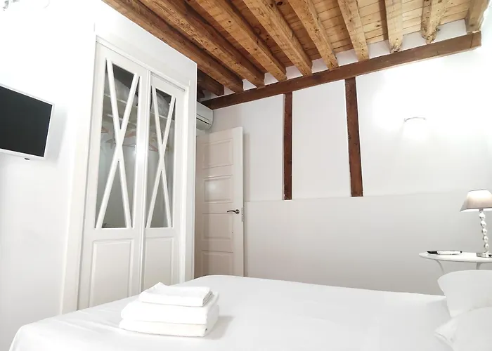 Tres Culturas Lux Apartment Toledo