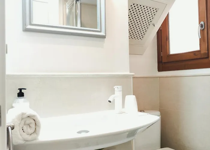 아파트 Tres Culturas Lux 톨레도